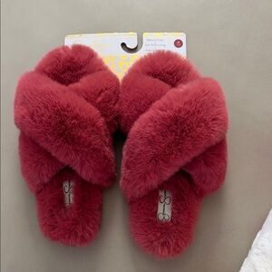 Jessica Simpson Red Fluffy Slippers
